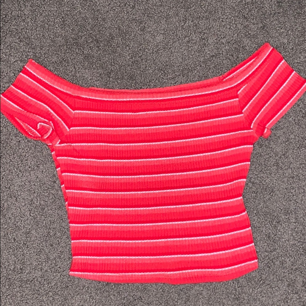 Urban Outfitters crop top